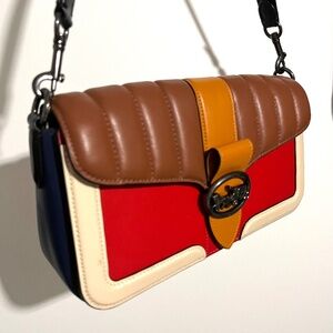 Authentic Coach Georgie Shoulder/Crossbody bag